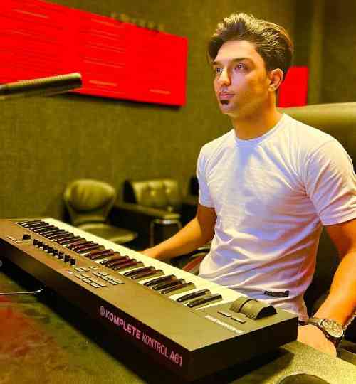 شهاب فالجی زانم دوسی تر گردیده